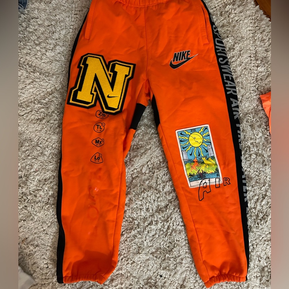 NEVER EVER WORN